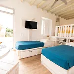 Opus * Agios Stefanos (Mykonos)